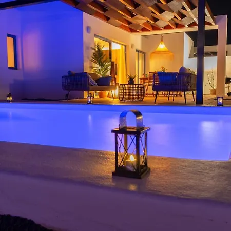 Famara By Villalia Playa Blanca (Lanzarote)